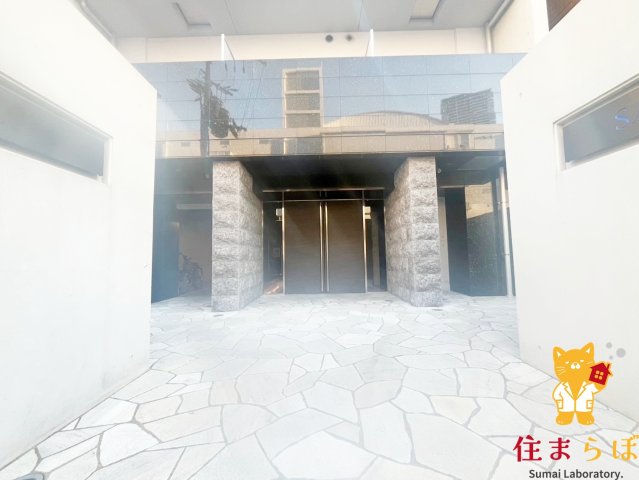 エントランス　共用部の印象も大切に