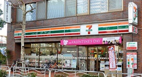 コンビニ　セブンイレブン江東北砂7丁目店（コンビニ）まで403m