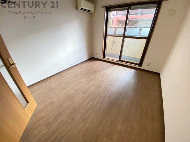 居室・リビング　エアコン付きで初期費用を抑えられます♪