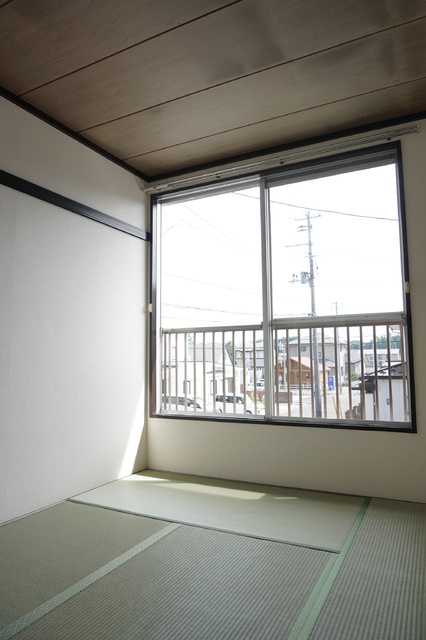 その他部屋・スペース　南側和室６帖
