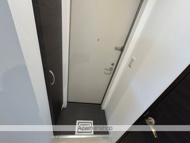 アイリス寝屋川の玄関写真