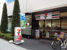 コンビニ　セブンイレブン大阪久太郎町1丁目店（コンビニ）まで330m