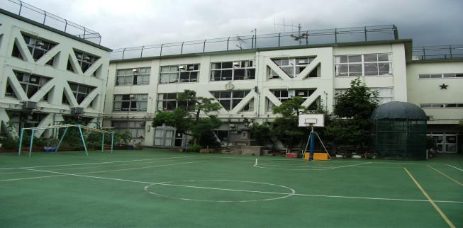 小学校　品川区立城南小学校（小学校）まで950m