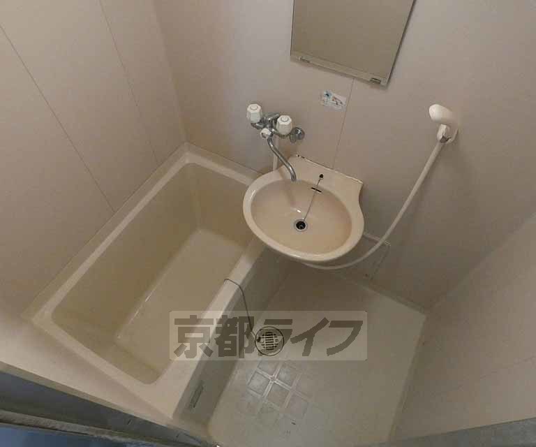 バス・シャワールーム　浴室です。