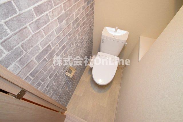 ミラージュパレス本町Departのトイレ写真