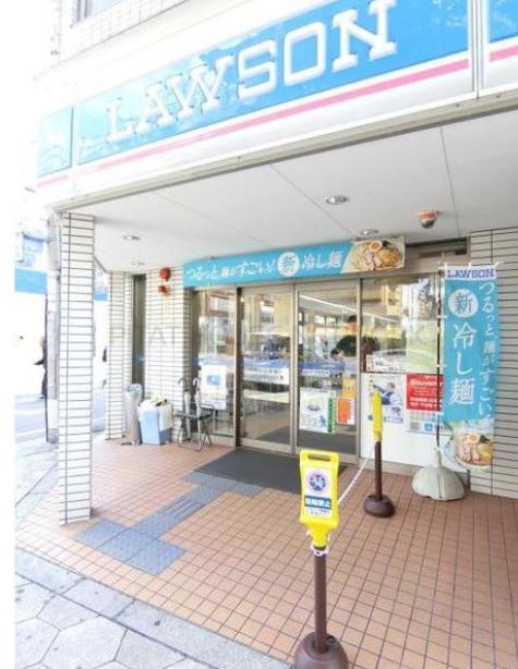 コンビニ　ローソン高津三丁目店（コンビニ）まで43m