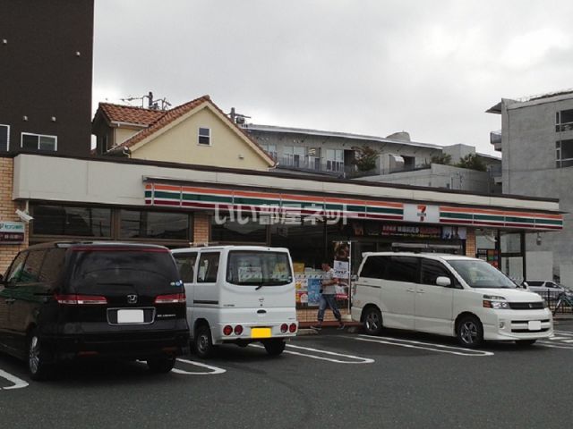 コンビニ　セブンイレブン 浜松船越町店（コンビニ）まで547m