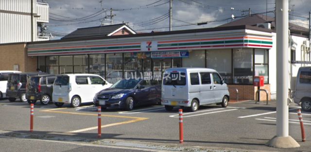 コンビニ　セブンイレブン和泉池上町店（コンビニ）まで320m