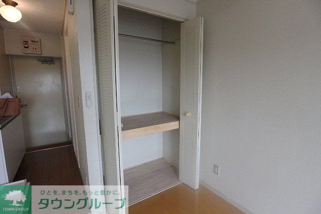 収納　写真は同タイプ住戸です。