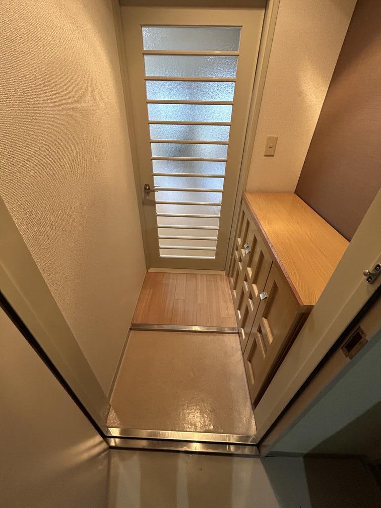 エクセルメゾン御池の玄関写真