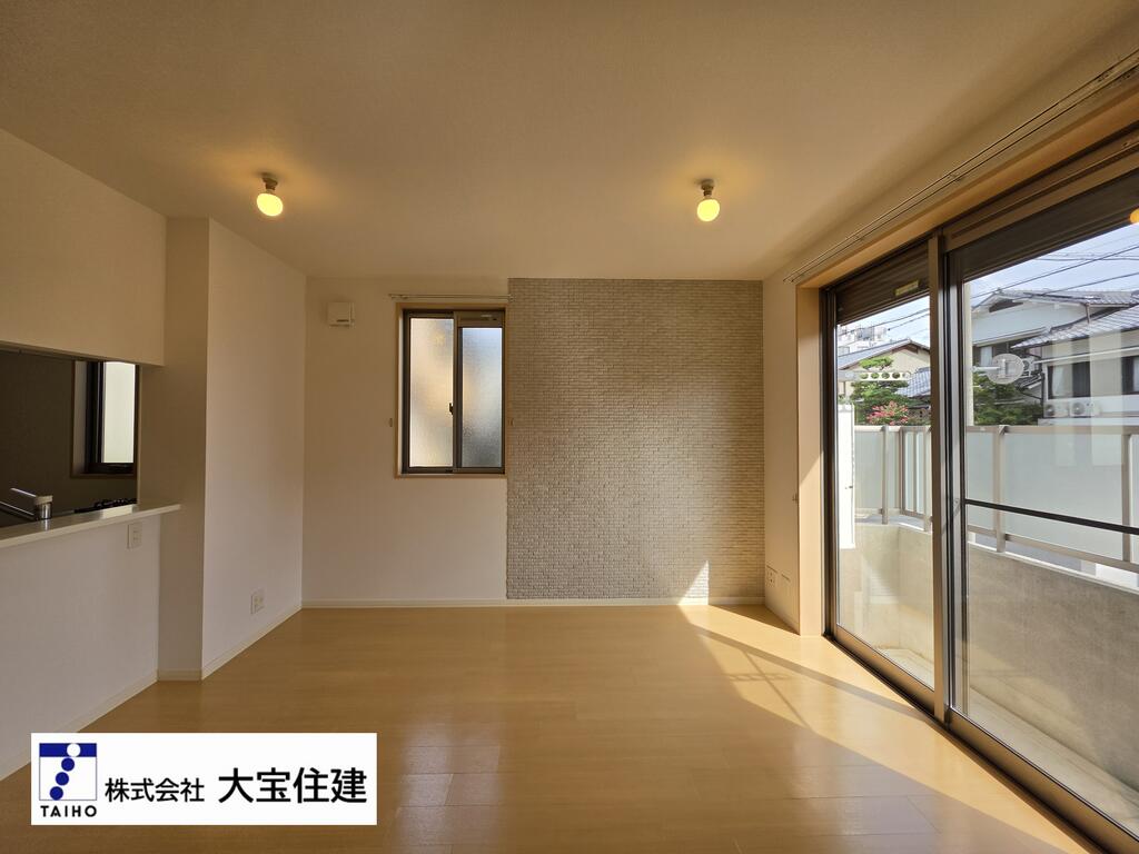 カサベルデYASHIROの居間写真