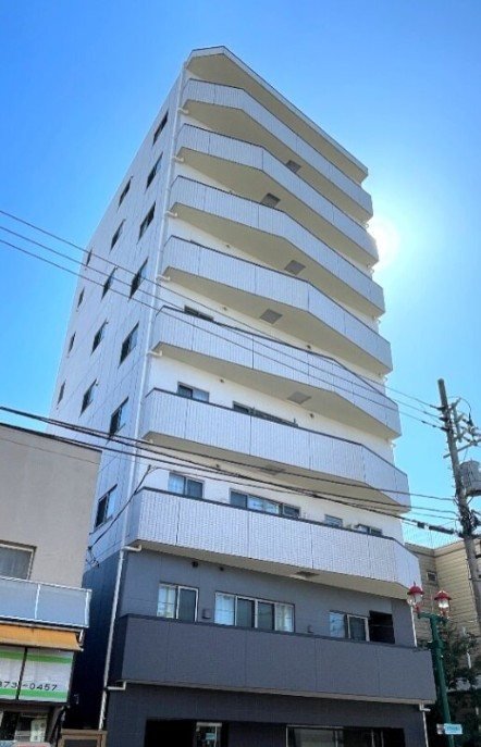 東京メトロ日比谷線 南千住駅 徒歩10分 築8年