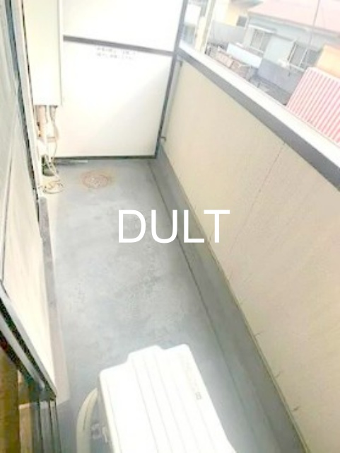 ＪＲ常磐線 北千住駅 徒歩7分 3階建 築30年の内装写真