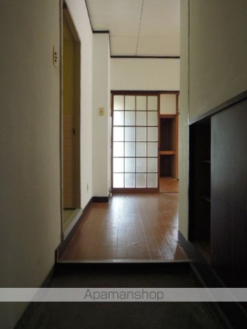 ＪＲ鹿児島本線 博多駅 徒歩12分 8階建 築53年の玄関写真