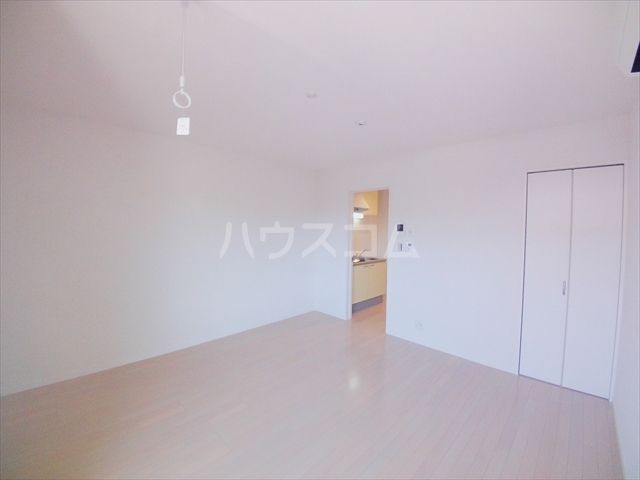 ル シエル上尾の居間写真