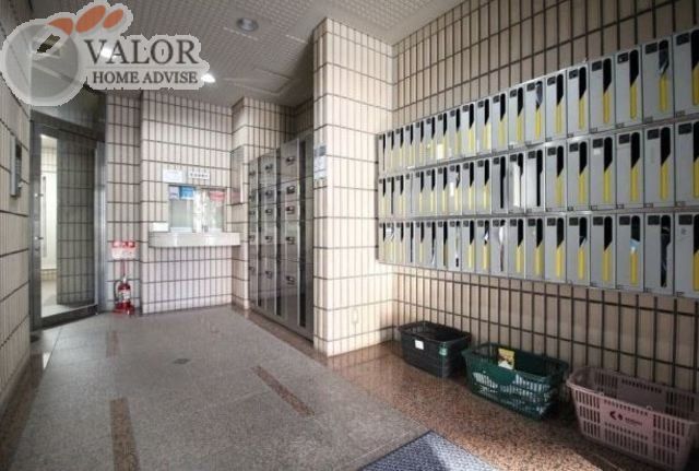 ＪＲ京浜東北線 川崎駅 徒歩7分 11階建 築37年の外観写真