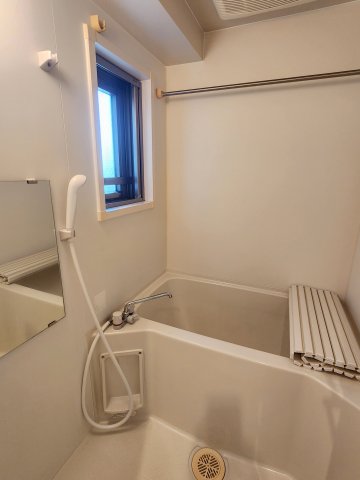 バス・シャワールーム　プレール・ドゥーク横浜SOUTH　Maison　Loire