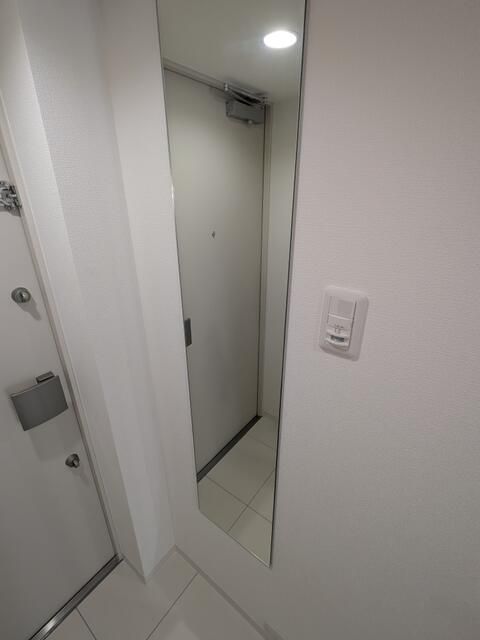 都営三田線 高島平駅 徒歩4分 6階建 築1年の玄関写真