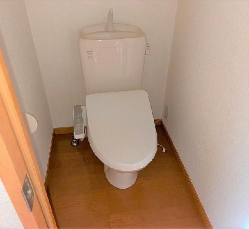 レオパレス成田空港Aのトイレ写真