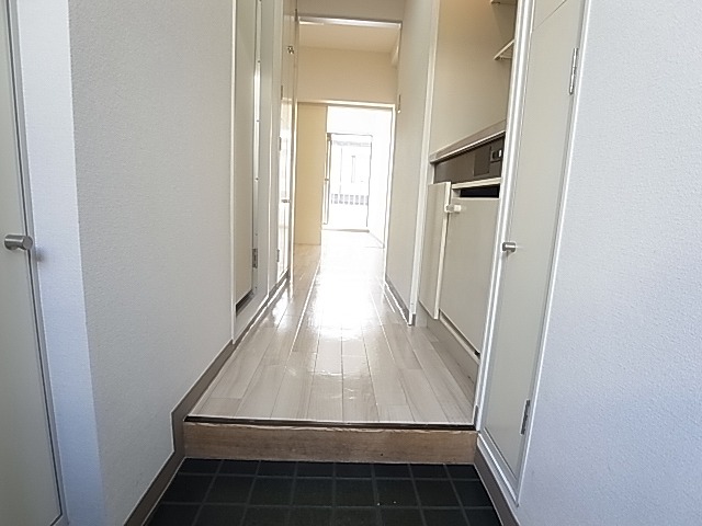 玄関　別部屋参考写真