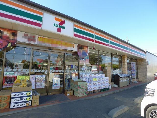 コンビニ　セブンイレブン笠懸岩宿店（コンビニ）まで750m
