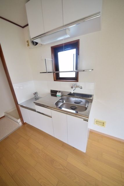 キッチン　★お部屋探しは株式会社タウンハウジング東京まで★