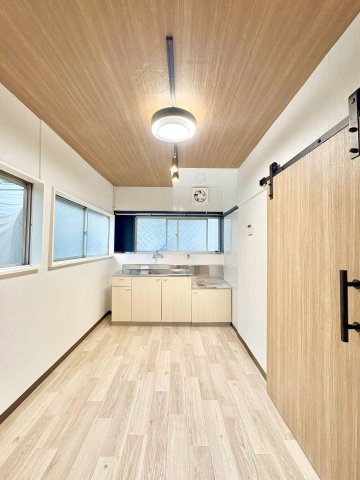 岩槻区金重戸建てのキッチン写真