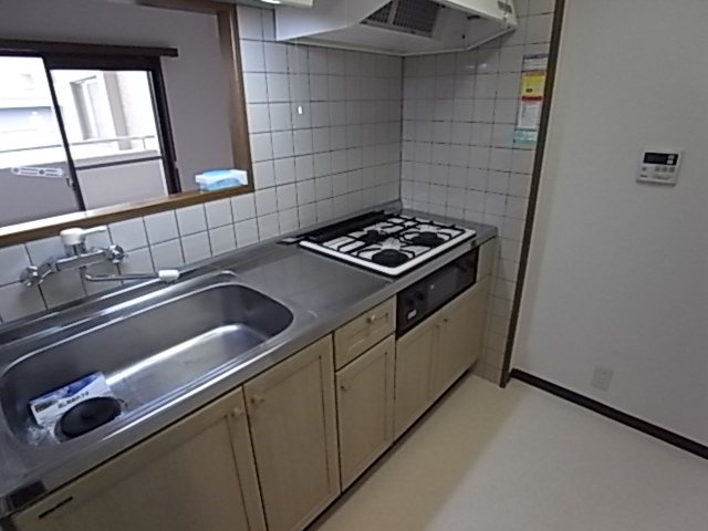 阿部幸ビルのキッチン写真
