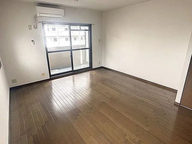 地下鉄空港線 中洲川端駅 徒歩12分 11階建 築35年の居間写真