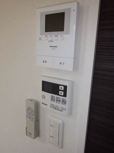 セキュリティ　カラーモニタ付きインターホン