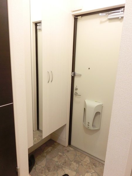 玄関　同タイプ参考写真