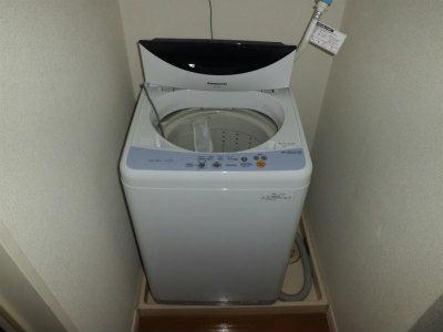 その他　洗濯機も付いてます。