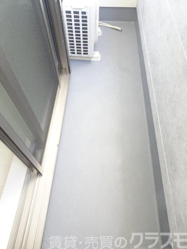 バルコニー　南向きでお洗濯物も乾きやすい♪