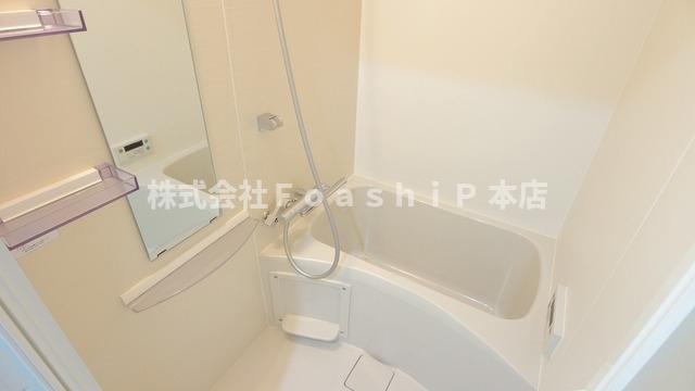 東急田園都市線 用賀駅 徒歩9分 5階建 築8年の風呂写真