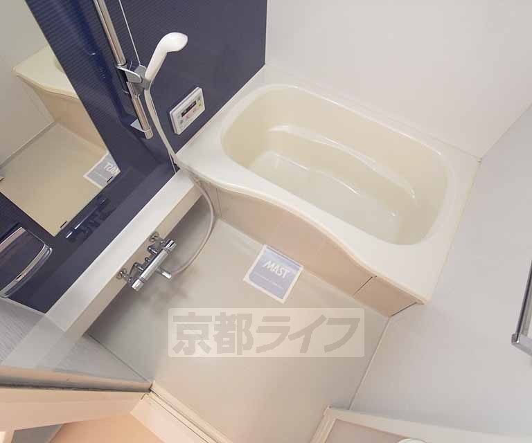 バス・シャワールーム　お洒落な浴室ですね。