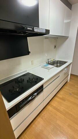 ＪＲ山手線 品川駅 徒歩2分 14階建 築34年のキッチン写真