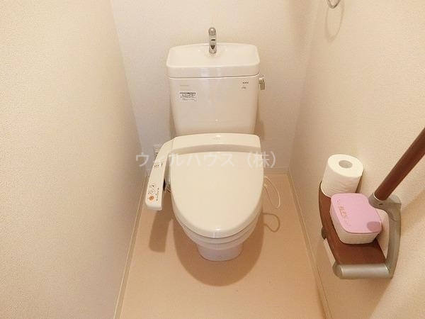 トイレ　ウォシュレット！