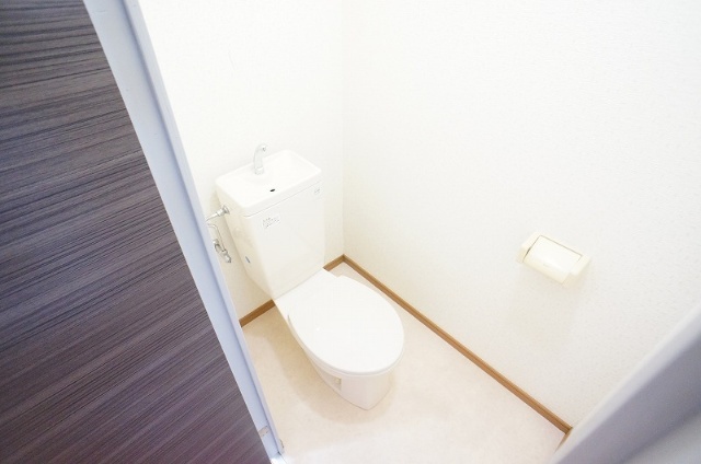 WINビルのトイレ写真
