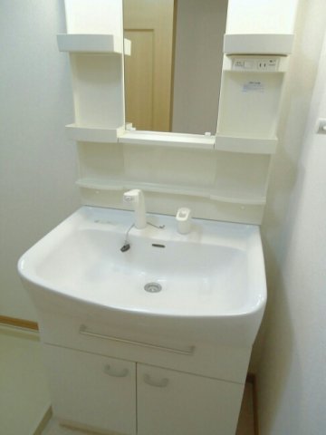 洗面設備　洗面所です