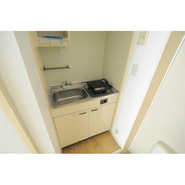キッチン　他のお部屋のお写真です。（参照）