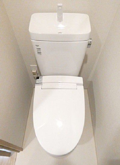 BluRock青葉台のトイレ写真