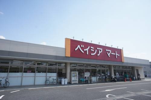 スーパー　ベイシアマート小山花垣店（スーパー）まで1393m