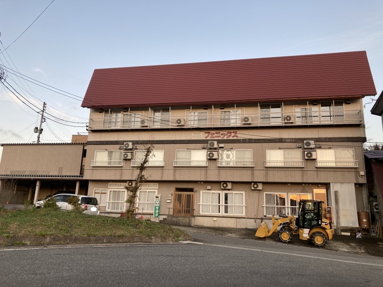 コーポフェニックス　201号室の建物外観