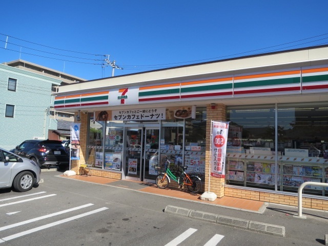 【高松市伏石町のマンションのコンビニ】