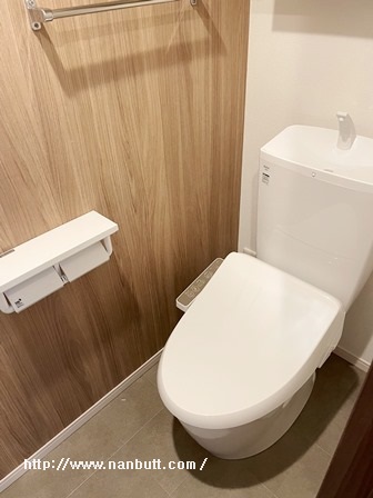 トイレ　ウォシュレット完備