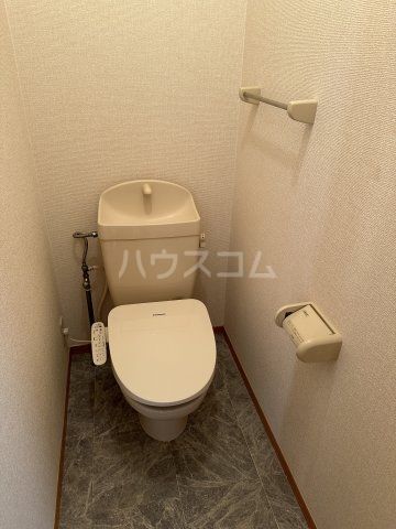 【エターナル・ハピネスのトイレ】