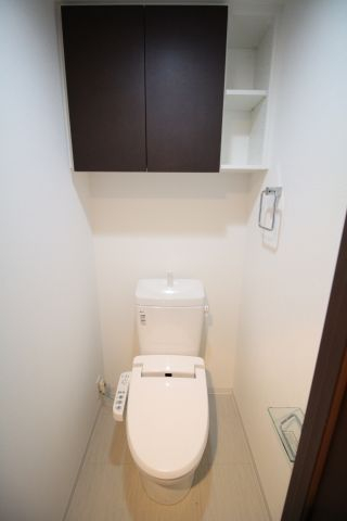 【北区堀船のマンションのトイレ】