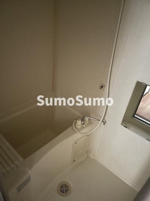 バス・シャワールーム　お風呂です