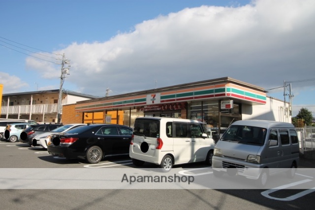 コンビニ　セブン－イレブン名古屋荒子４丁目店（コンビニ）まで733m