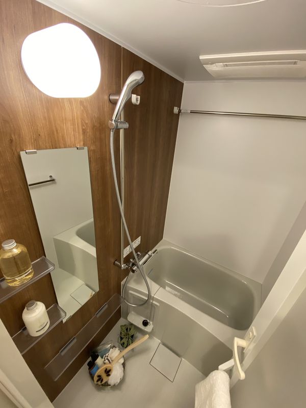 バス・シャワールーム